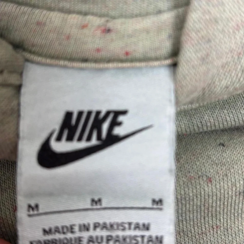 Nike Sportswear Speckled Hoodie Mens Medium Sage Green Gorpcore Normcore Top